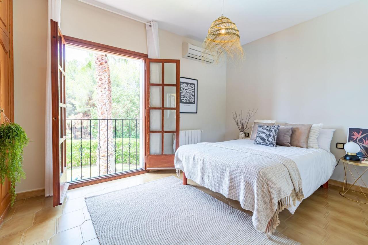 Villa Golf Sitges Vilanova i la Geltru Exterior photo